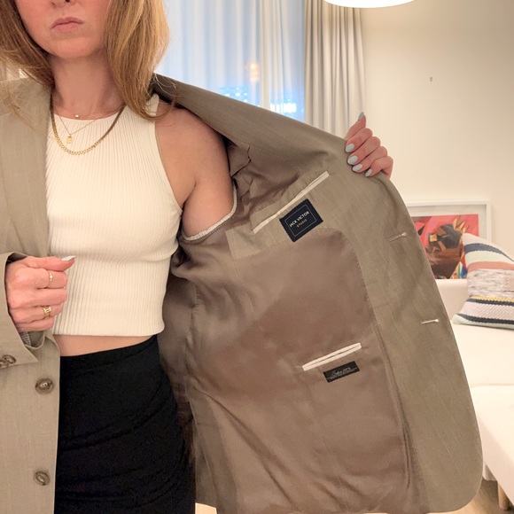 Vintage Oversized Blazer Tan MADE IN CANADA - Picture 4 of 15